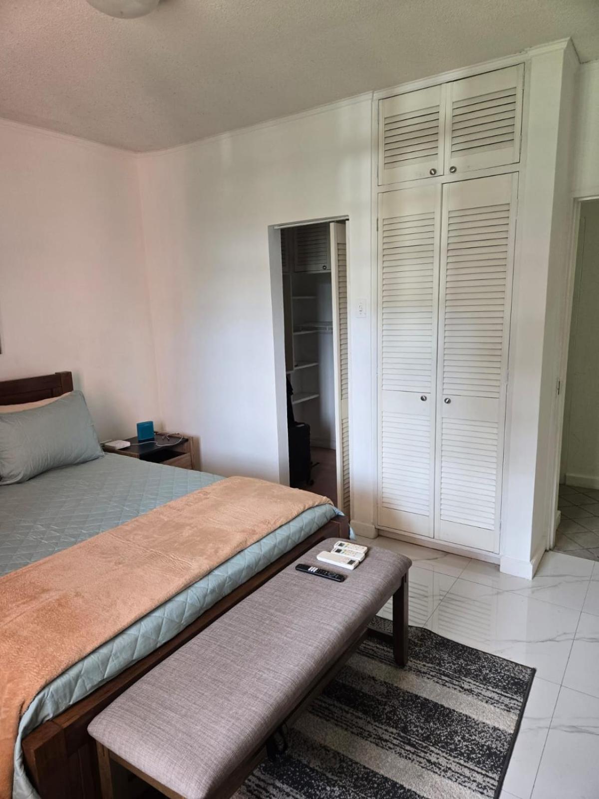 Maraval Townhouse - Haleland Park Sleeps 5 La Finette 외부 사진